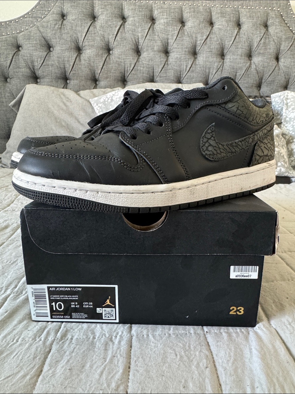 Nike Air Jordan 1 Low Top Sneakers in Black with White Midsole